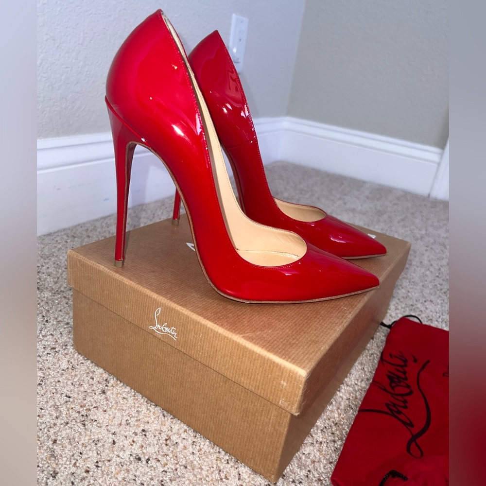 Christian Louboutin So Kate in Red Size 39.5 great condition only worn twice!!